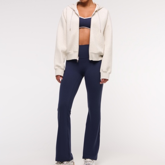 Abercrombie & Fitch Pants - Abercrombie & Fitch YPB studioFLEX Flare Legging Size XXL